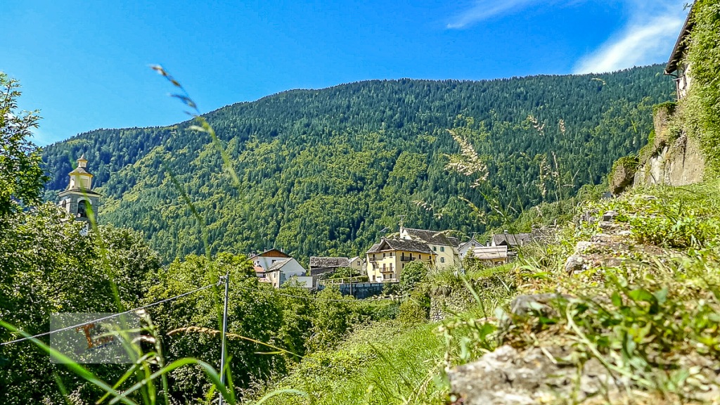 Crodo, vista sulla frazione Mozzio - Turista a due passi da casa